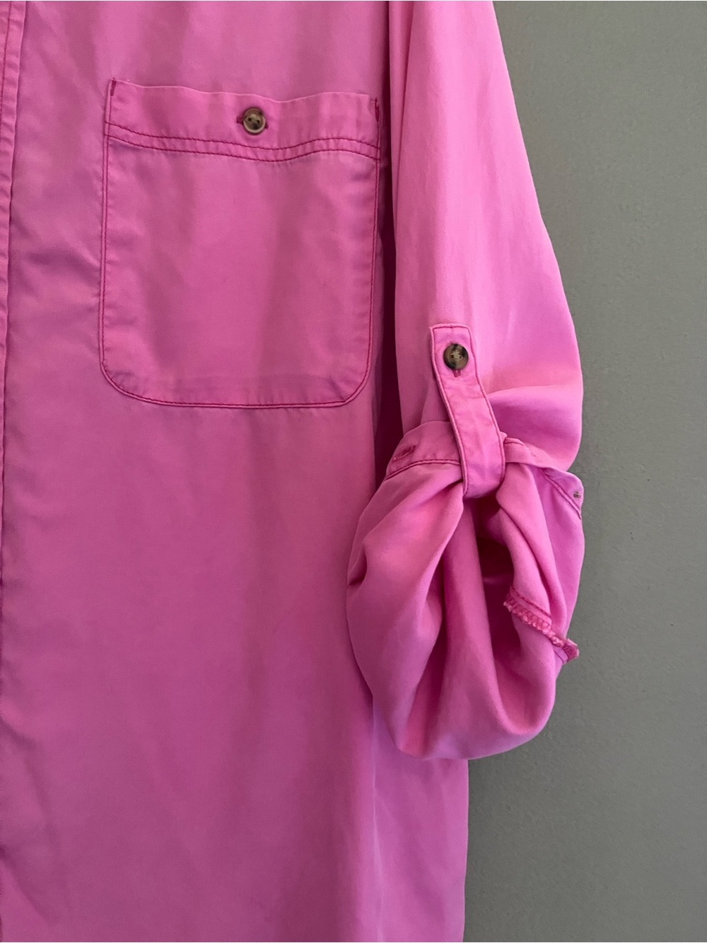 Sanctuary Button-Down Shirt Barbiecore Hot Pink Roll Tab Sleeves Chest Pockets - Picture 7 of 13